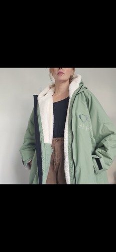 Changing dry robe - changing,